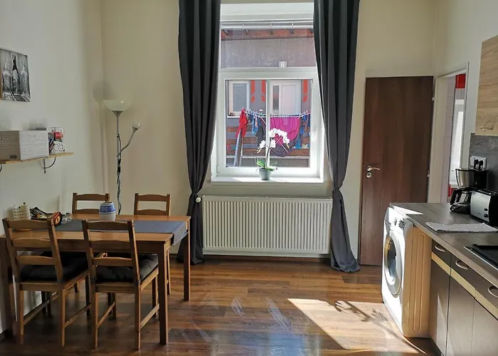 Krasny V Centru Decina Lägenhet Decin